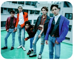 SHINee podkładka pod mysz