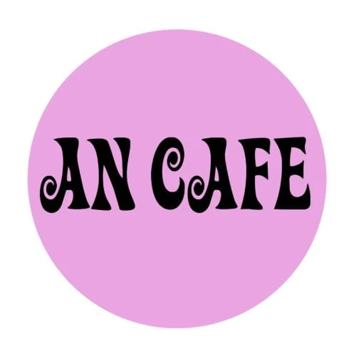 an cafe przypinka
