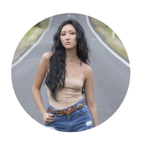 mamamoo hwasa przypinka