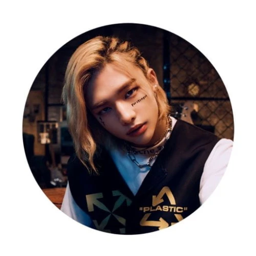 stray kids hyunjin
