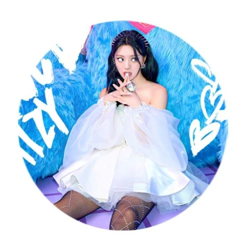 itzy yuna