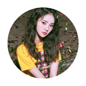Przypinka Loona Jinsoul