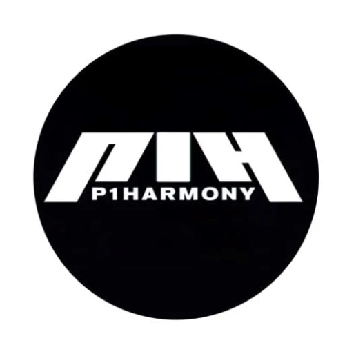 p1harmony przypinka