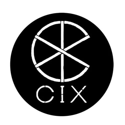 cix przypinka